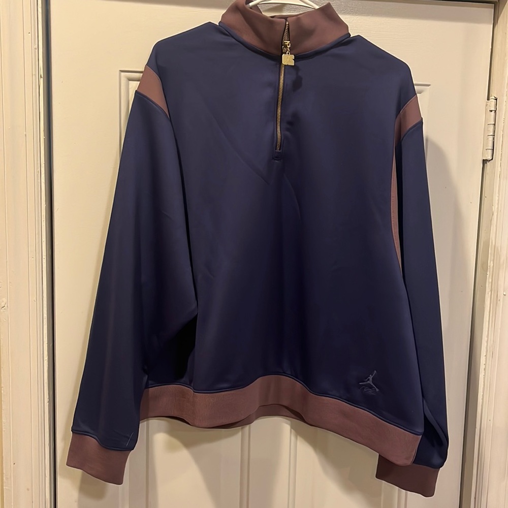 Nike Air Jordan Heritage Womens Top
Pullover Zip 23 Purple